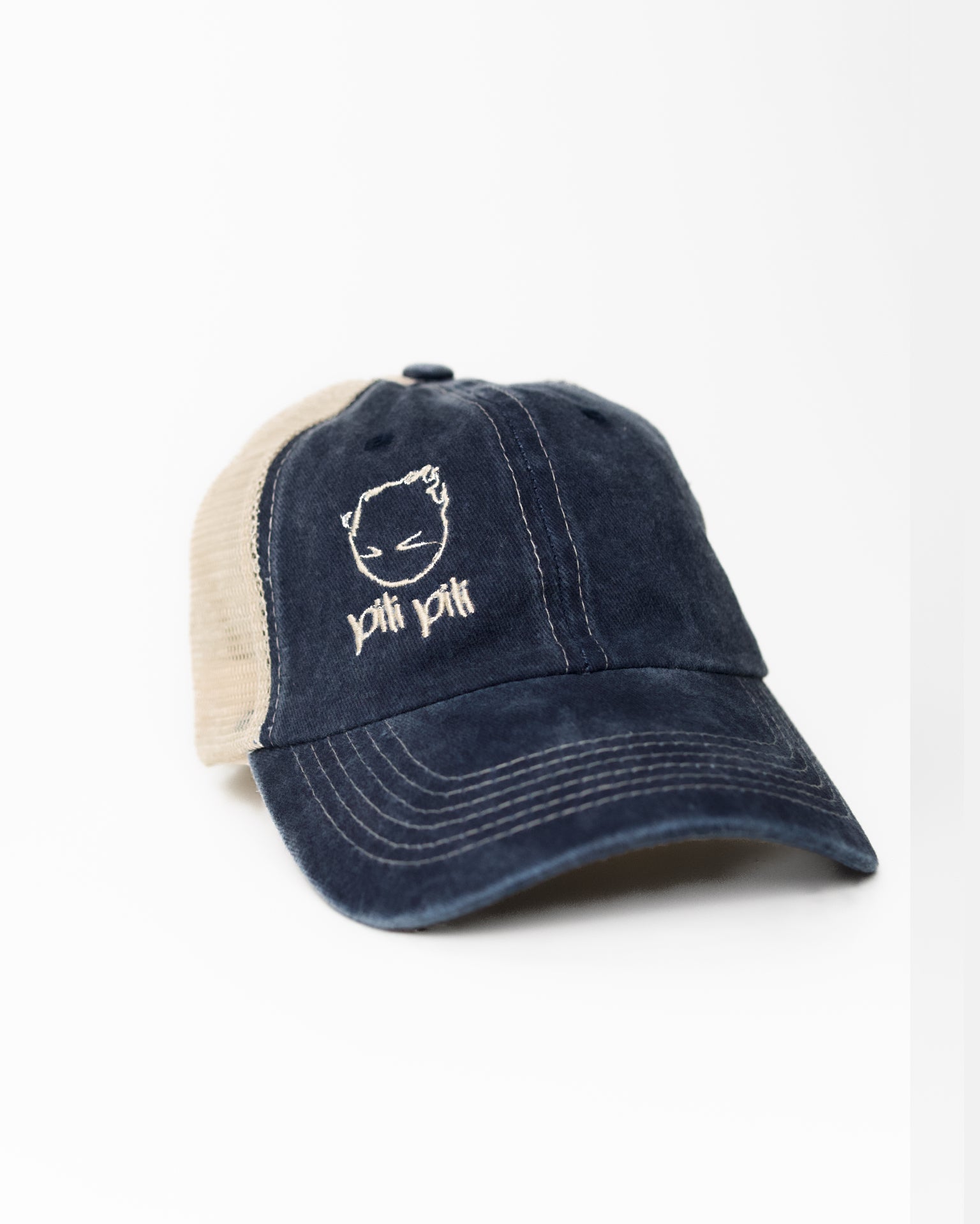 Pilipili Trucker Cap In Navy